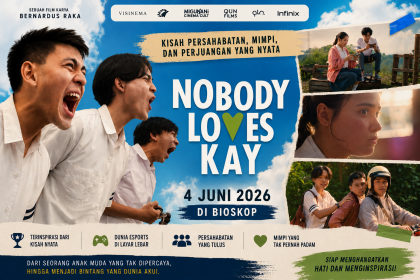 Banner film Nobody Loves Kay menampilkan tiga remaja berteriak penuh semangat dengan latar langit biru, menyoroti kisah persahabatan, mimpi, dan perjuangan menuju masa depan yang lebih baik.